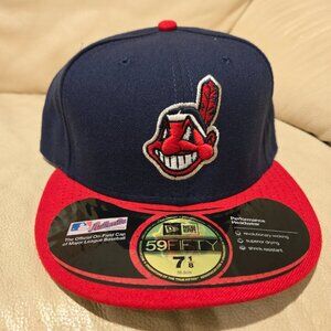 New Era Cleveland Indians Vintage 59Fifty Fitted Cap On Field Hat 7-1/8